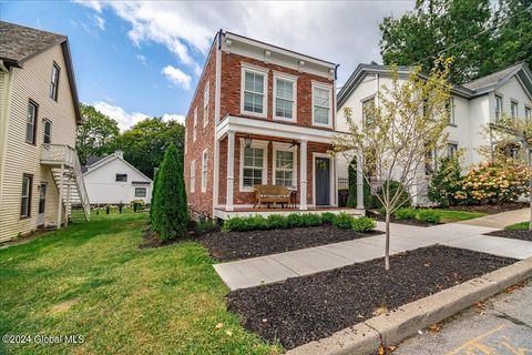 Photo of 4 N Circular Street, Saratoga Springs, NY 12866 (MLS # 202526129)