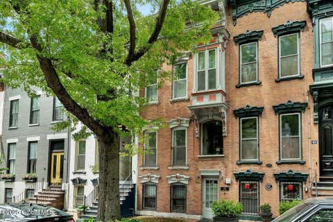 Photo for 49A Dove Street