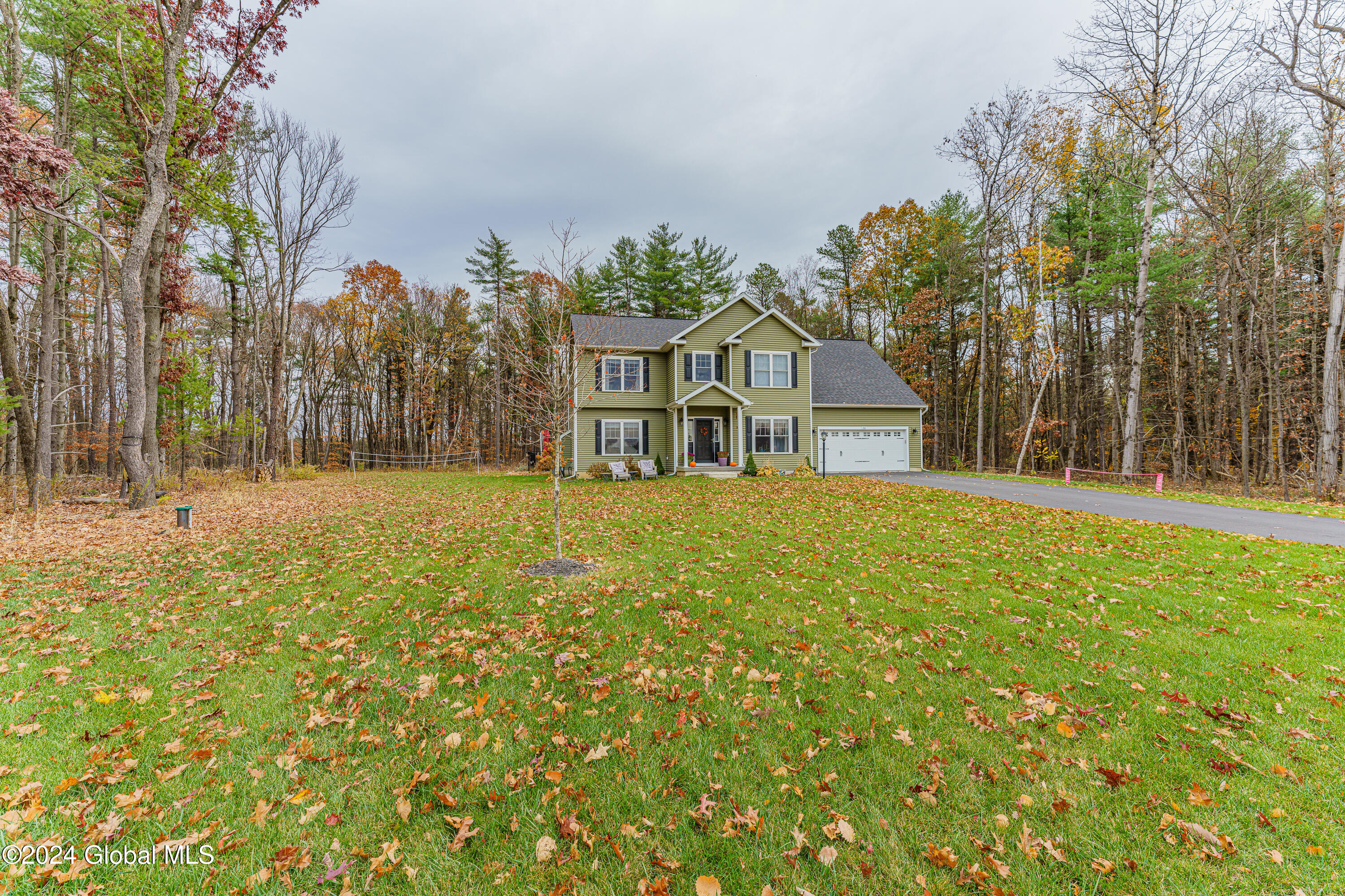 26 Woodland Drive, Castleton On Hudson, New York image 4