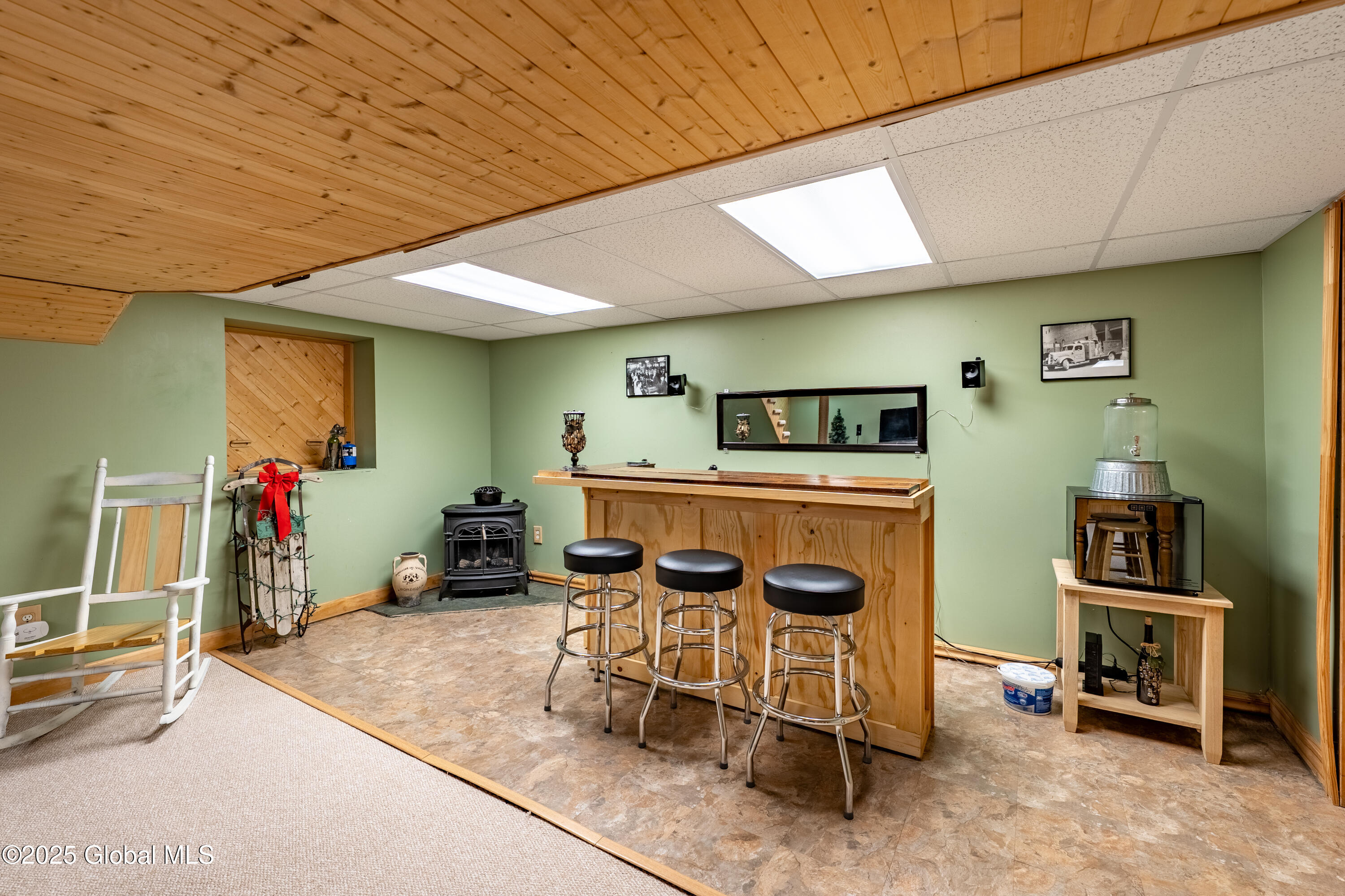 26 Joy Drive, Loudonville, New York image 25