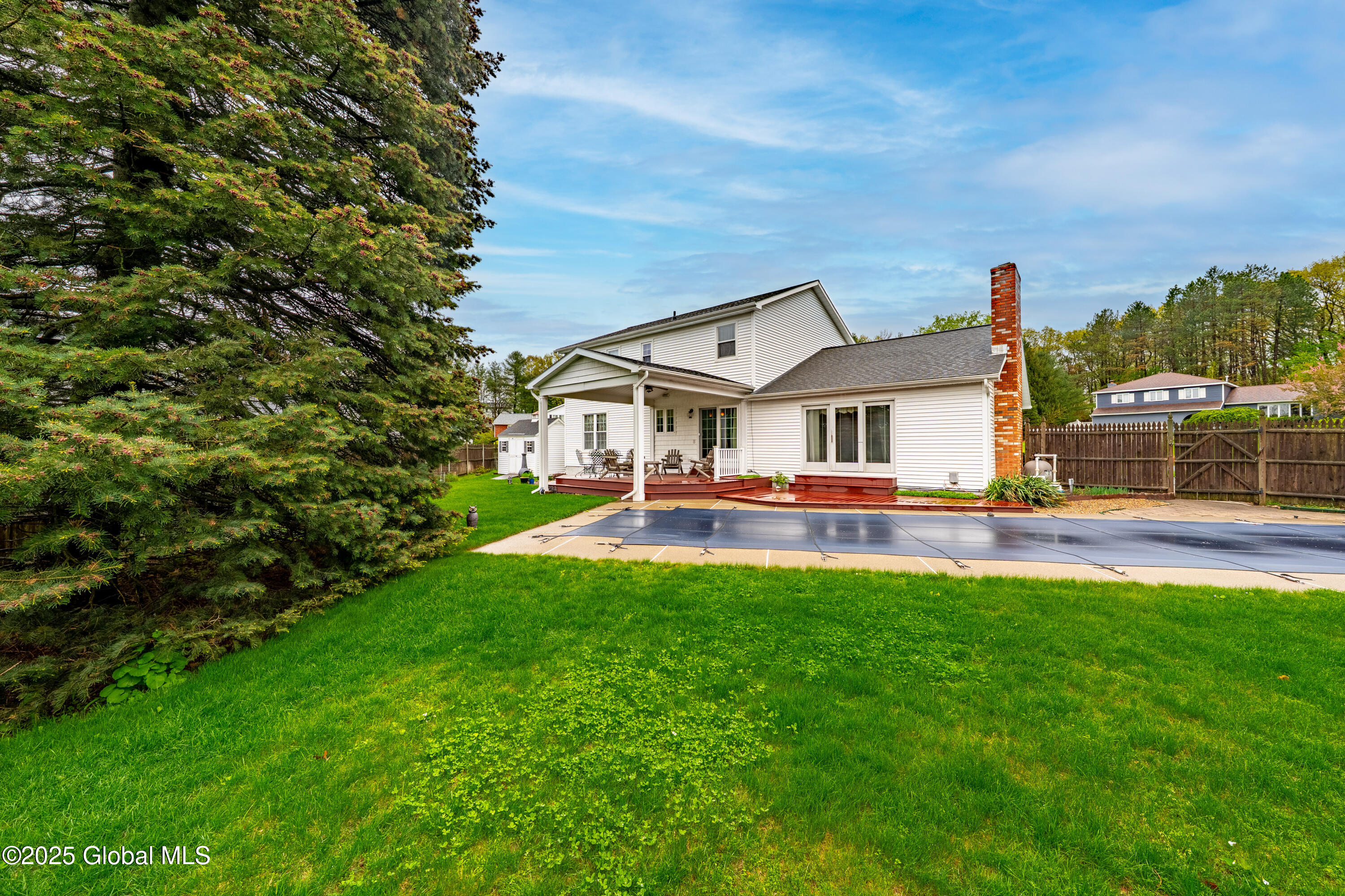 26 Joy Drive, Loudonville, New York image 33