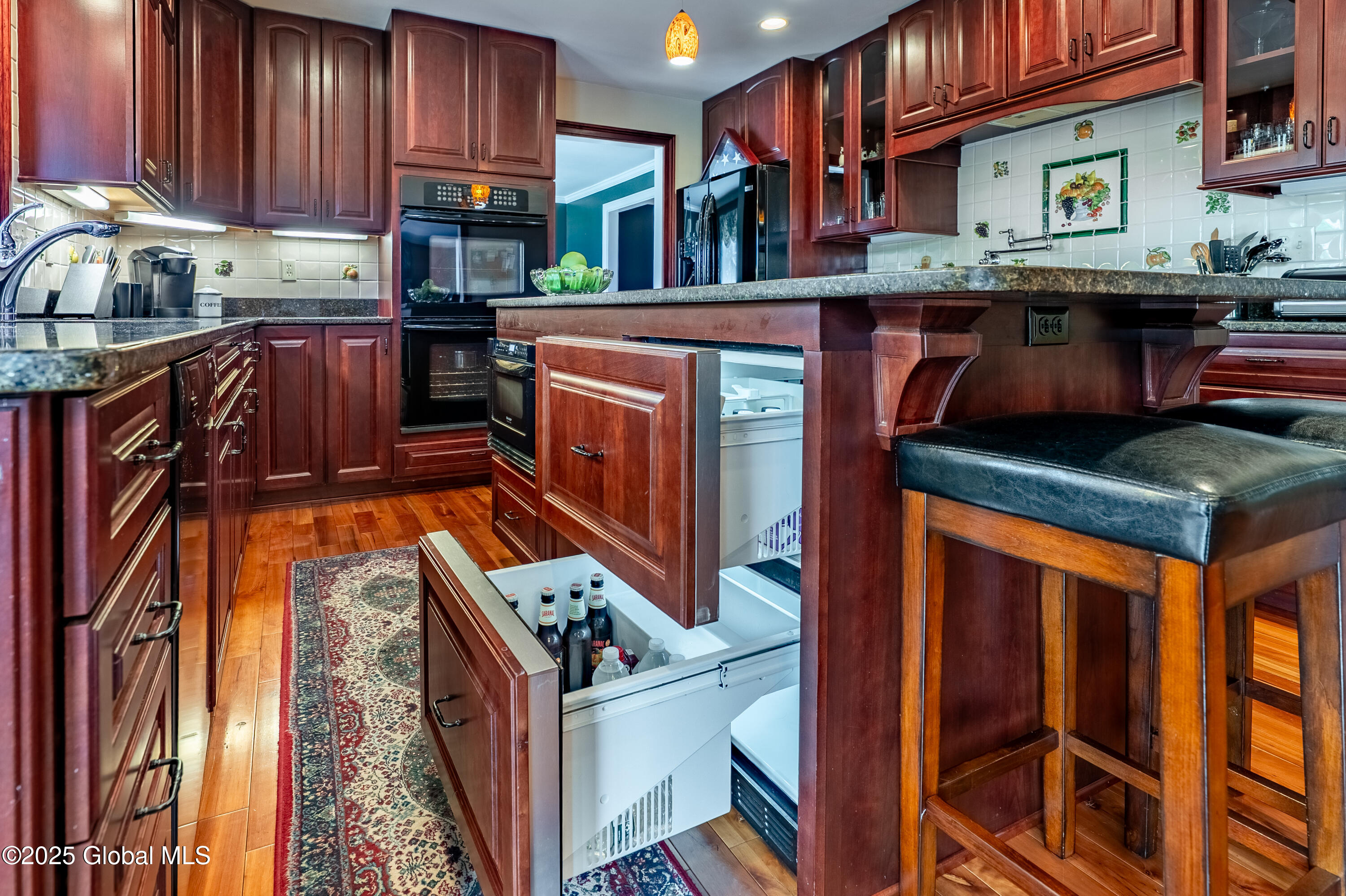 26 Joy Drive, Loudonville, New York image 8