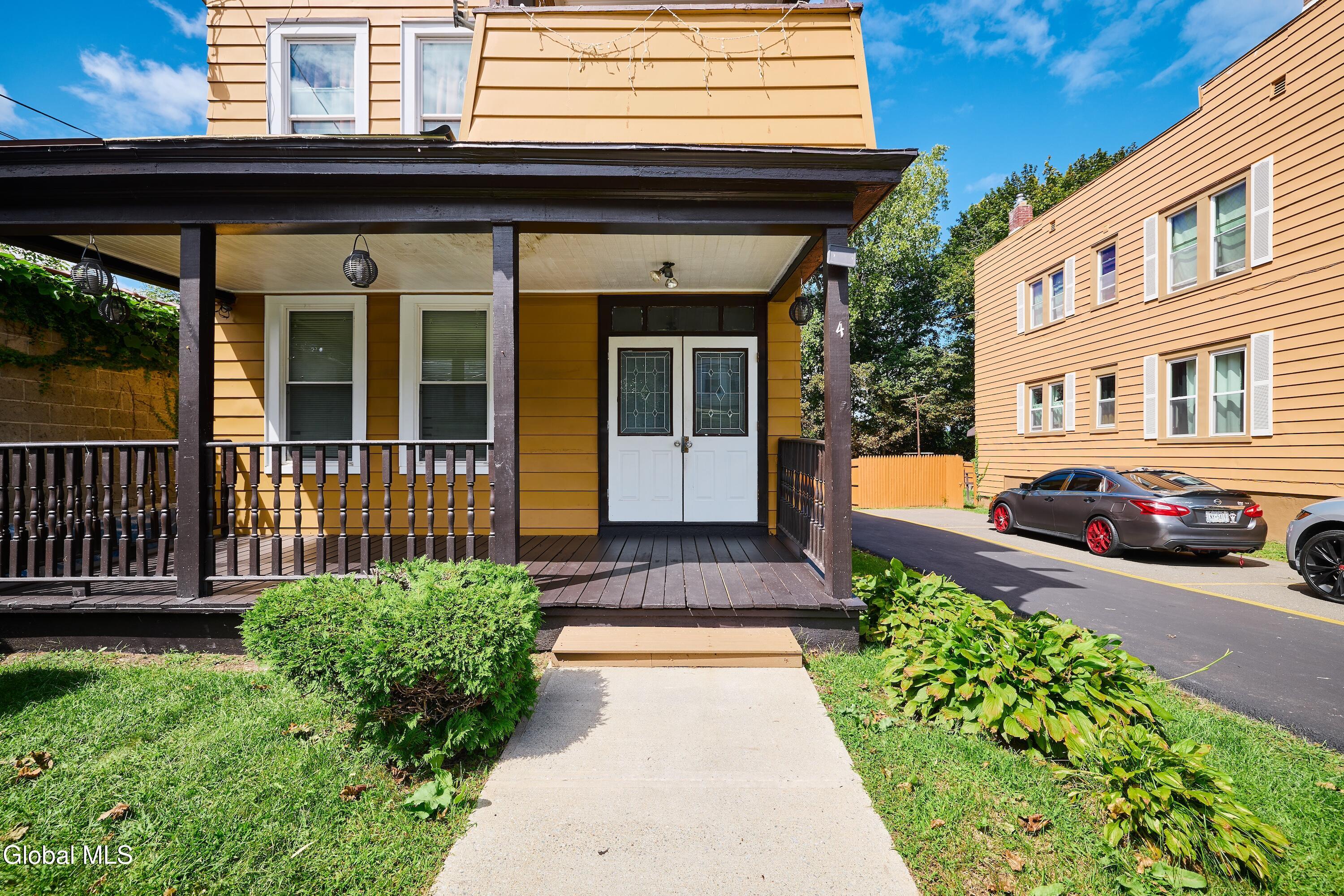 4 Wilkins Avenue