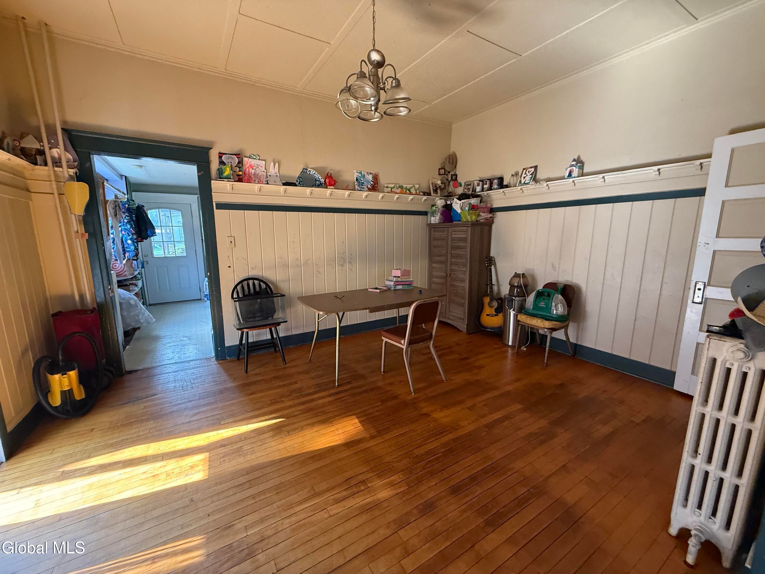 10 Goodwin Avenue