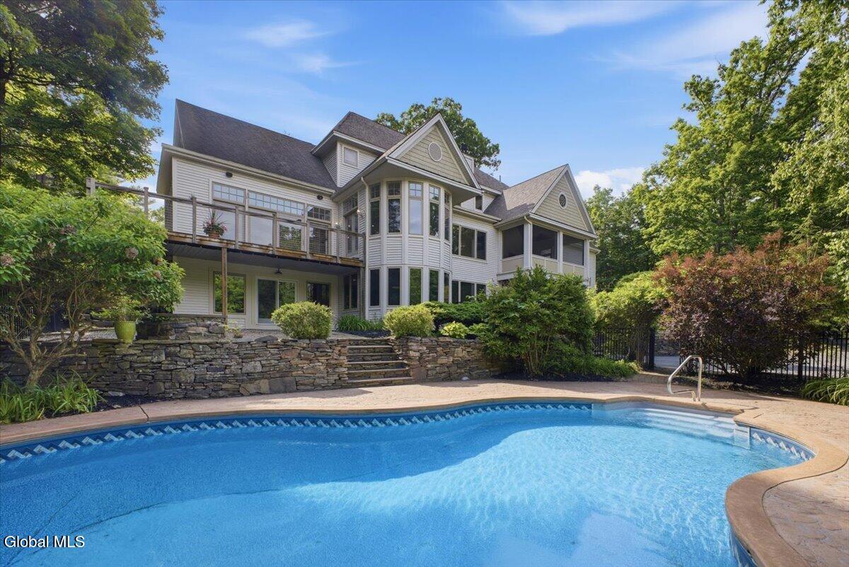 6 Cherry Tree Lane