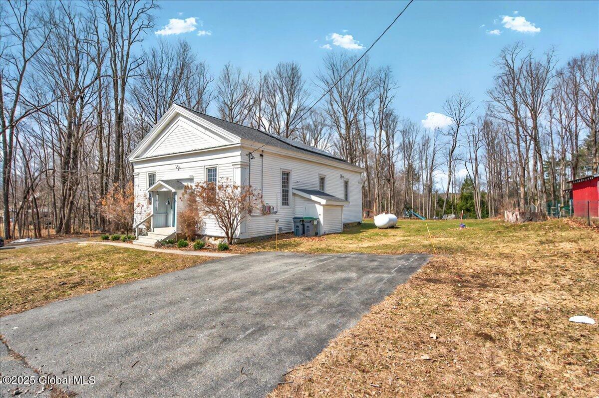 1717 Mechanic Street, Galway, New York image 6