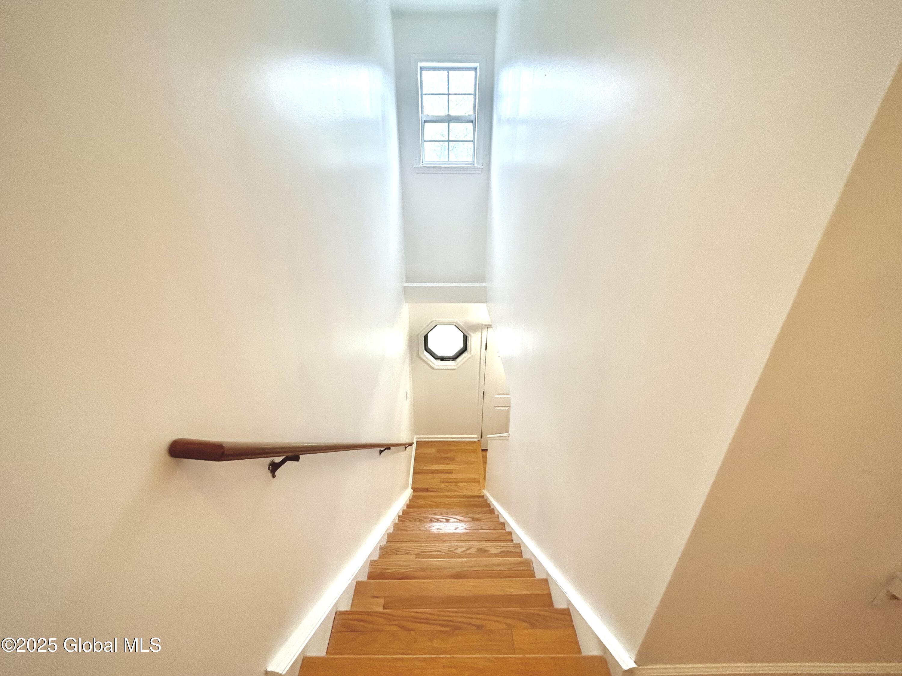 102 Trinity Place, Selkirk, New York image 16