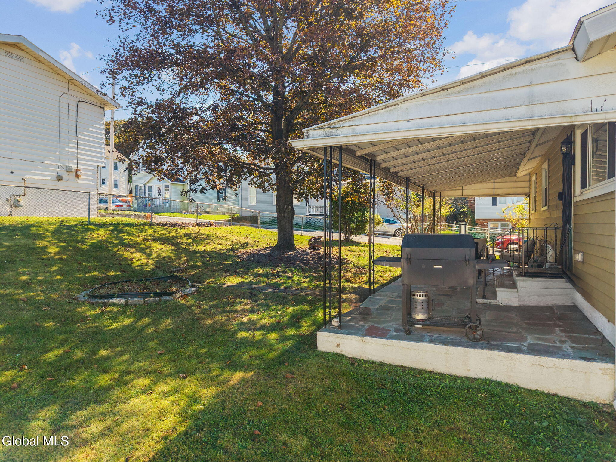 Rensselaer, New York 12144, United States, 3 Bedrooms Bedrooms, ,1 BathroomBathrooms,Residential,Active,225197