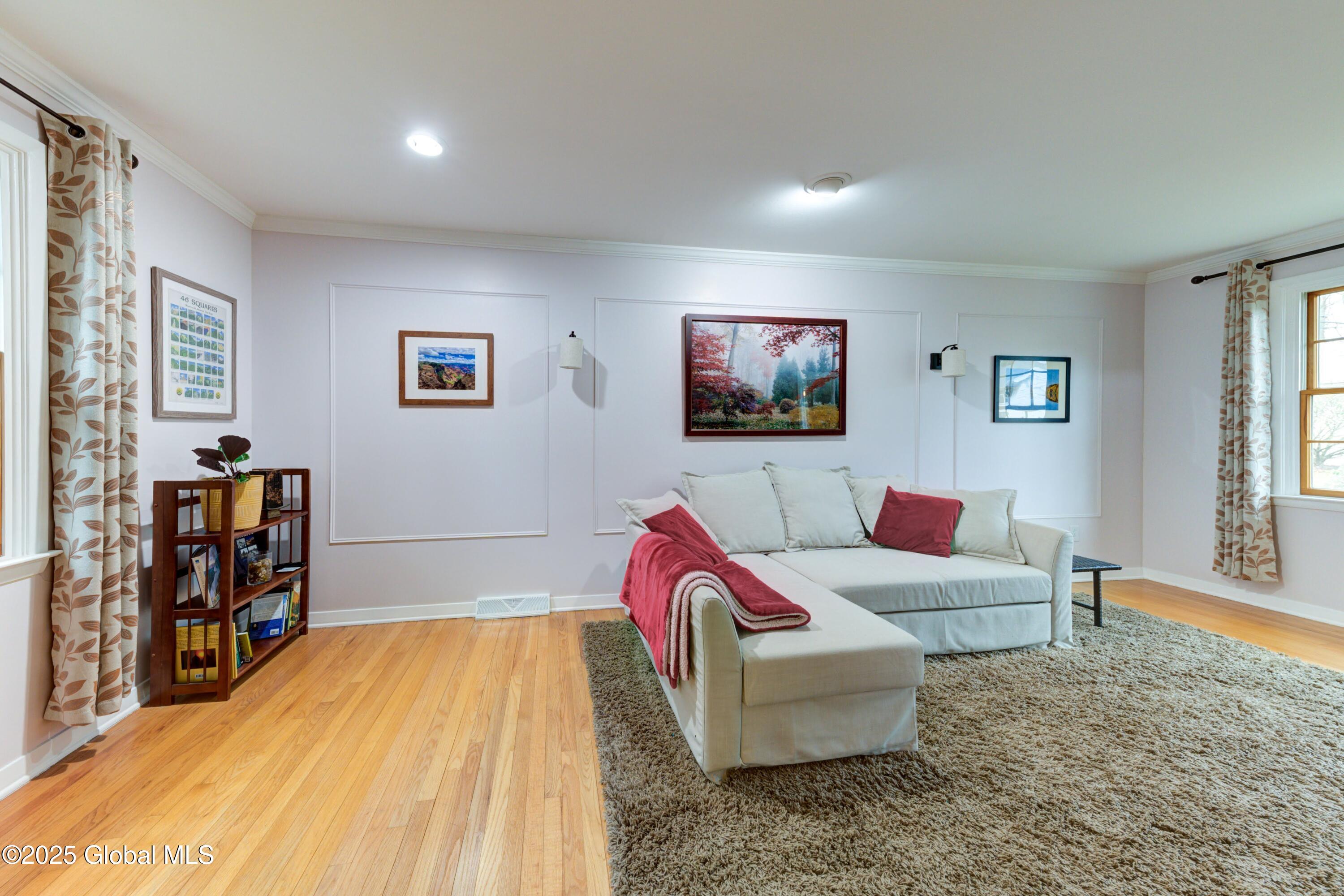 38 Linda Court, Delmar, New York image 24