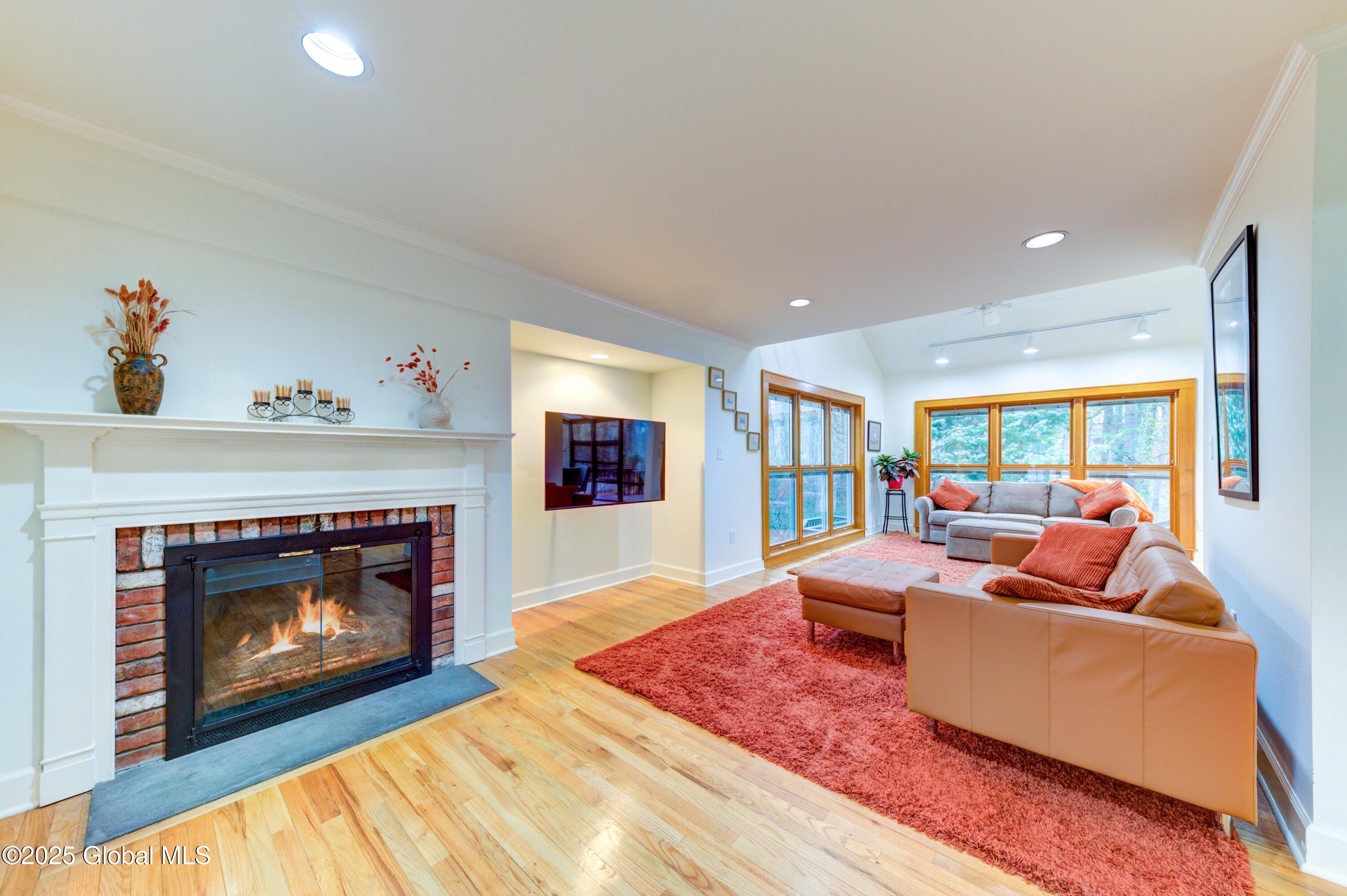 38 Linda Court, Delmar, New York image 21