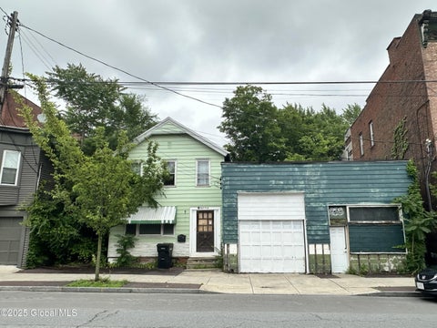 Photo for 840 River Street
