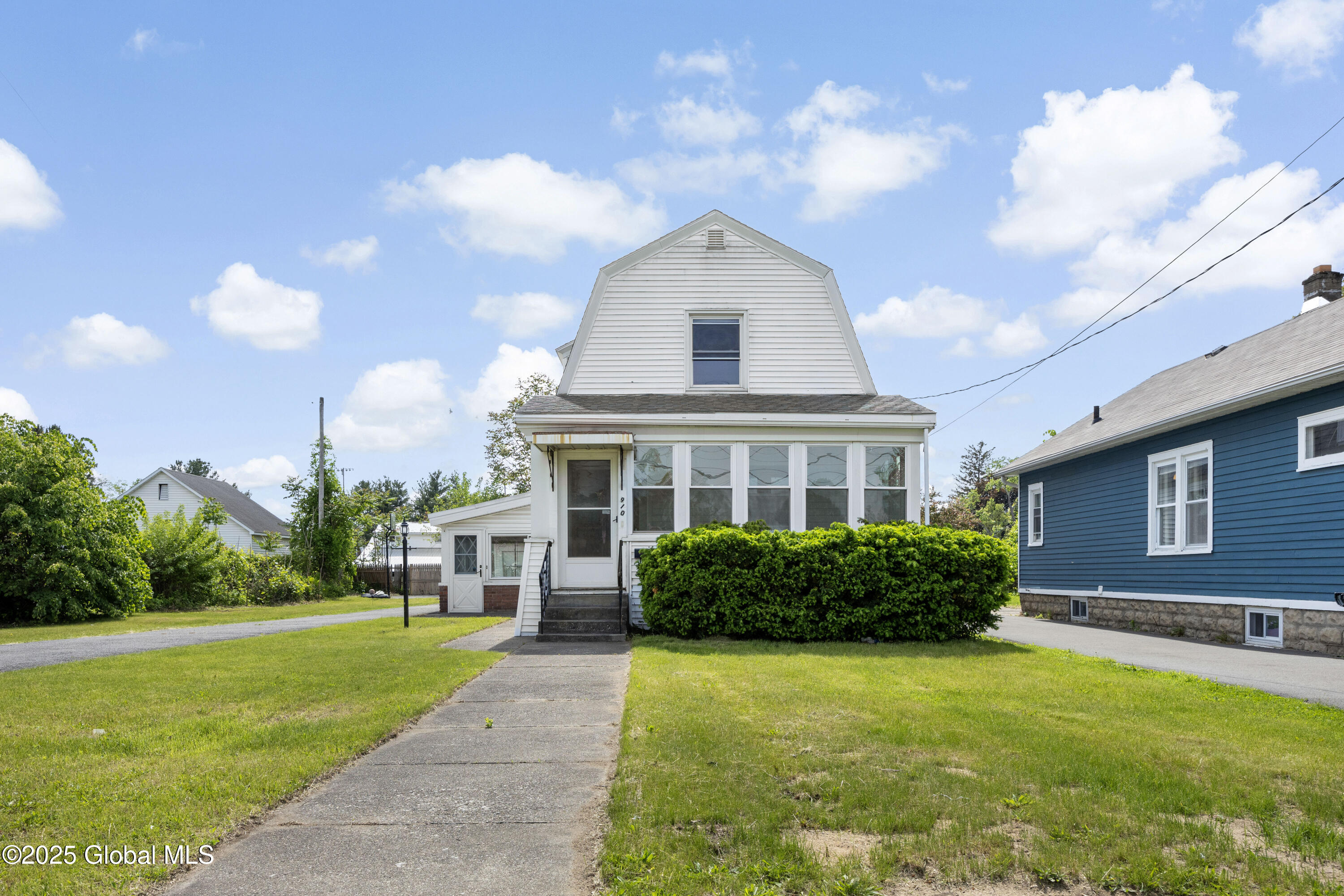 910 Draper Avenue, Schenectady, New York image 1