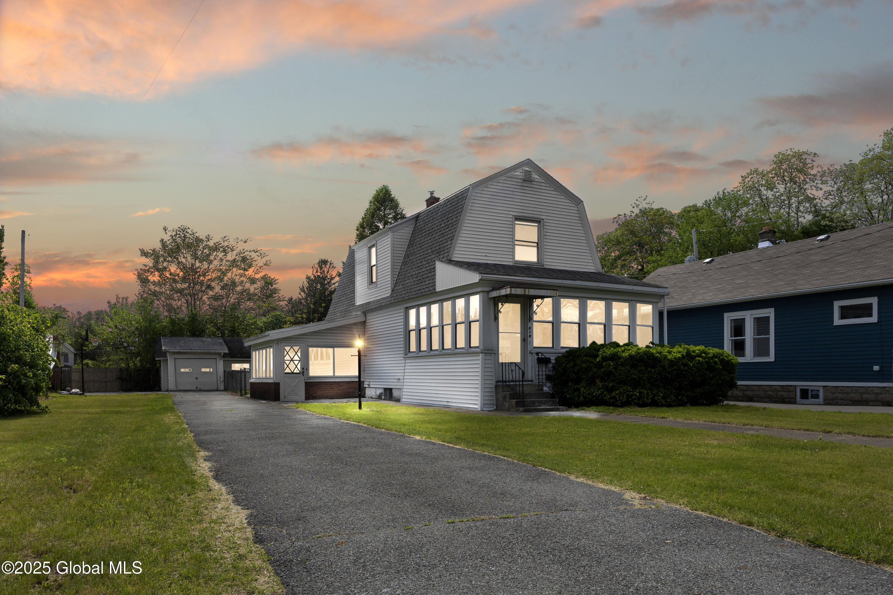 910 Draper Avenue, Schenectady, New York image 31