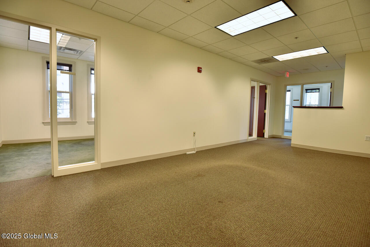 Saratoga Springs, New York 12866, United States, ,Residential,Active,23064