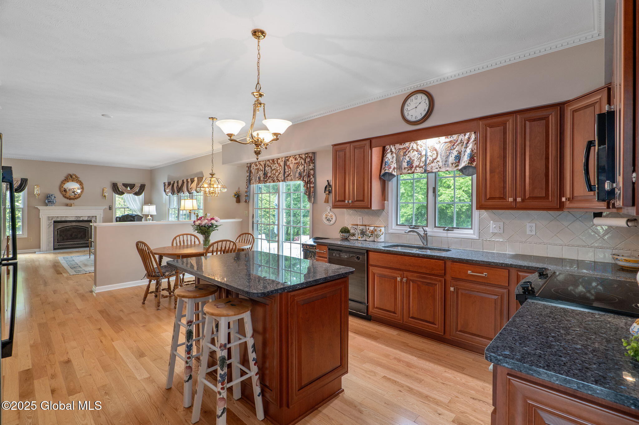 144 Kennewyck Circle, Slingerlands, New York image 21