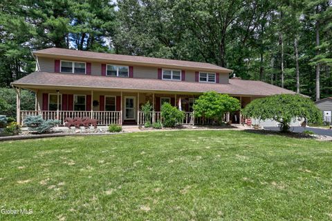 Photo of 4 Pine Knoll Drive, Saratoga Springs, NY 12866 (MLS # 202620430)