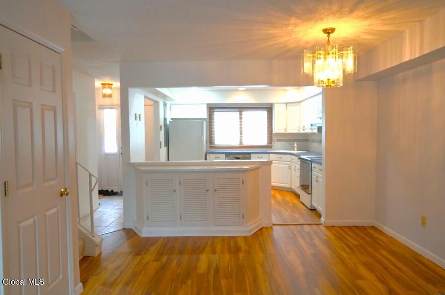 109 Knollwood Terrace