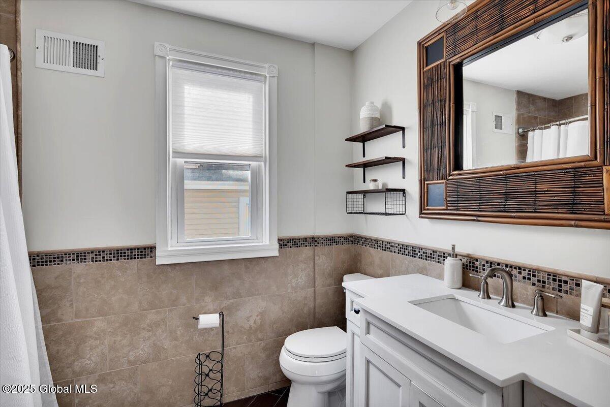 155 Manchester Road, Schenectady, New York image 16