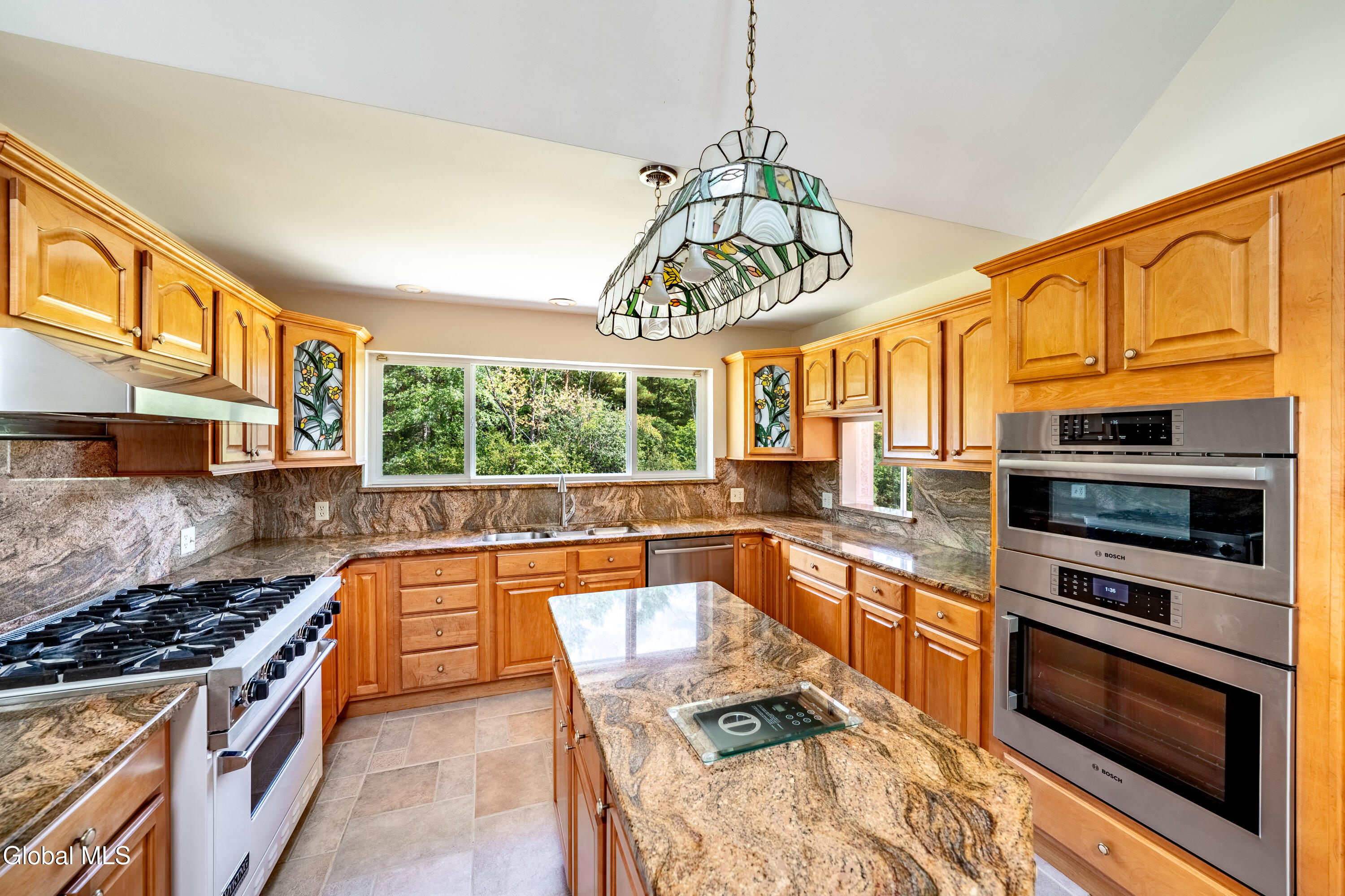 364 Settles Hill Road