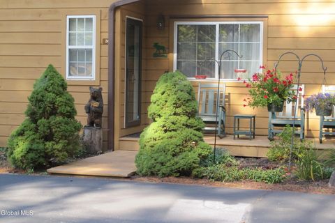 Townhouse For Sale - 24 Balsam Crest Path #UNIT B<br/> Warrensburg, NY 12817