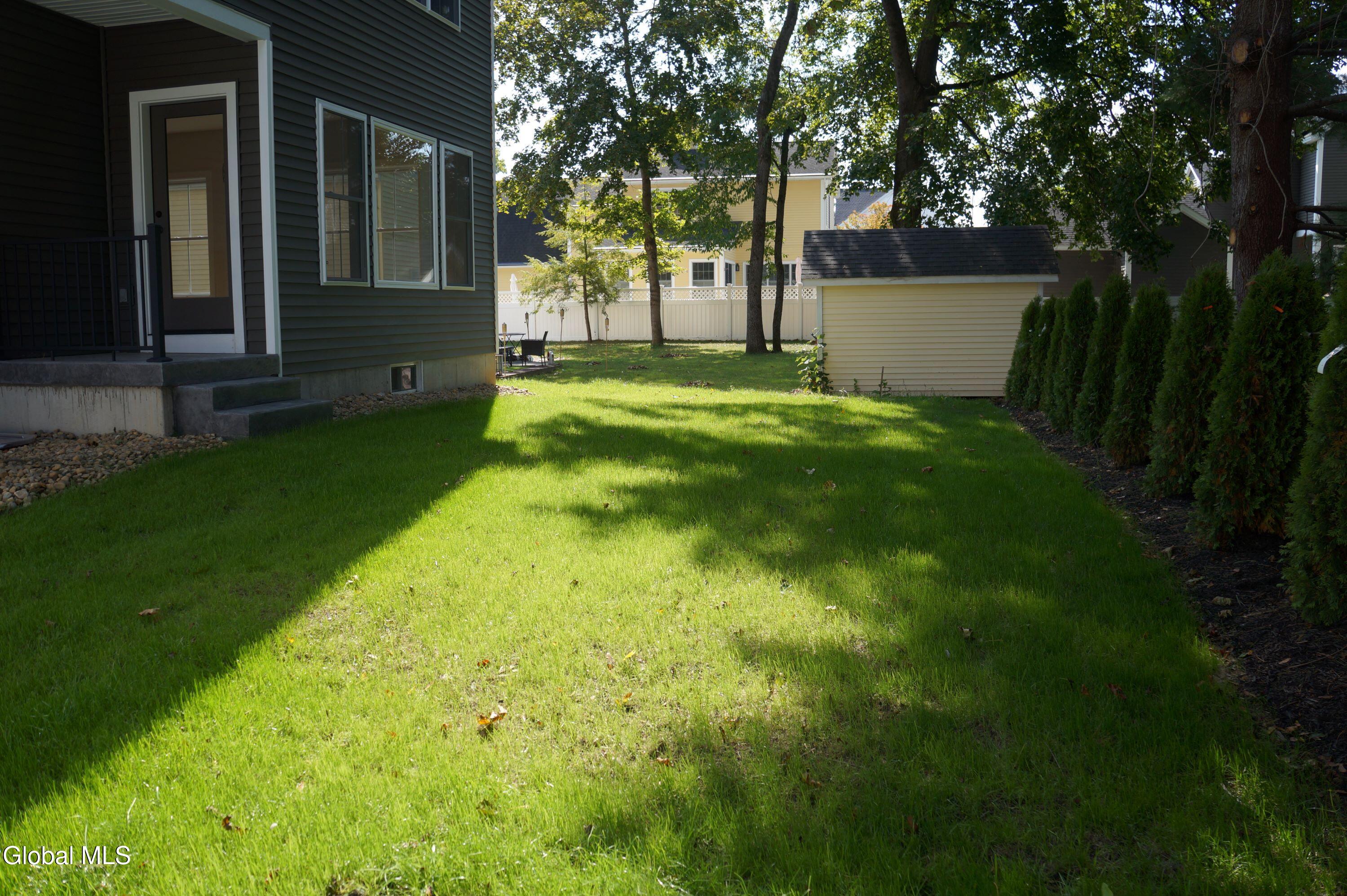 Saratoga Springs, New York 12866, United States, 4 Bedrooms Bedrooms, ,3 BathroomsBathrooms,Residential,Active,140186