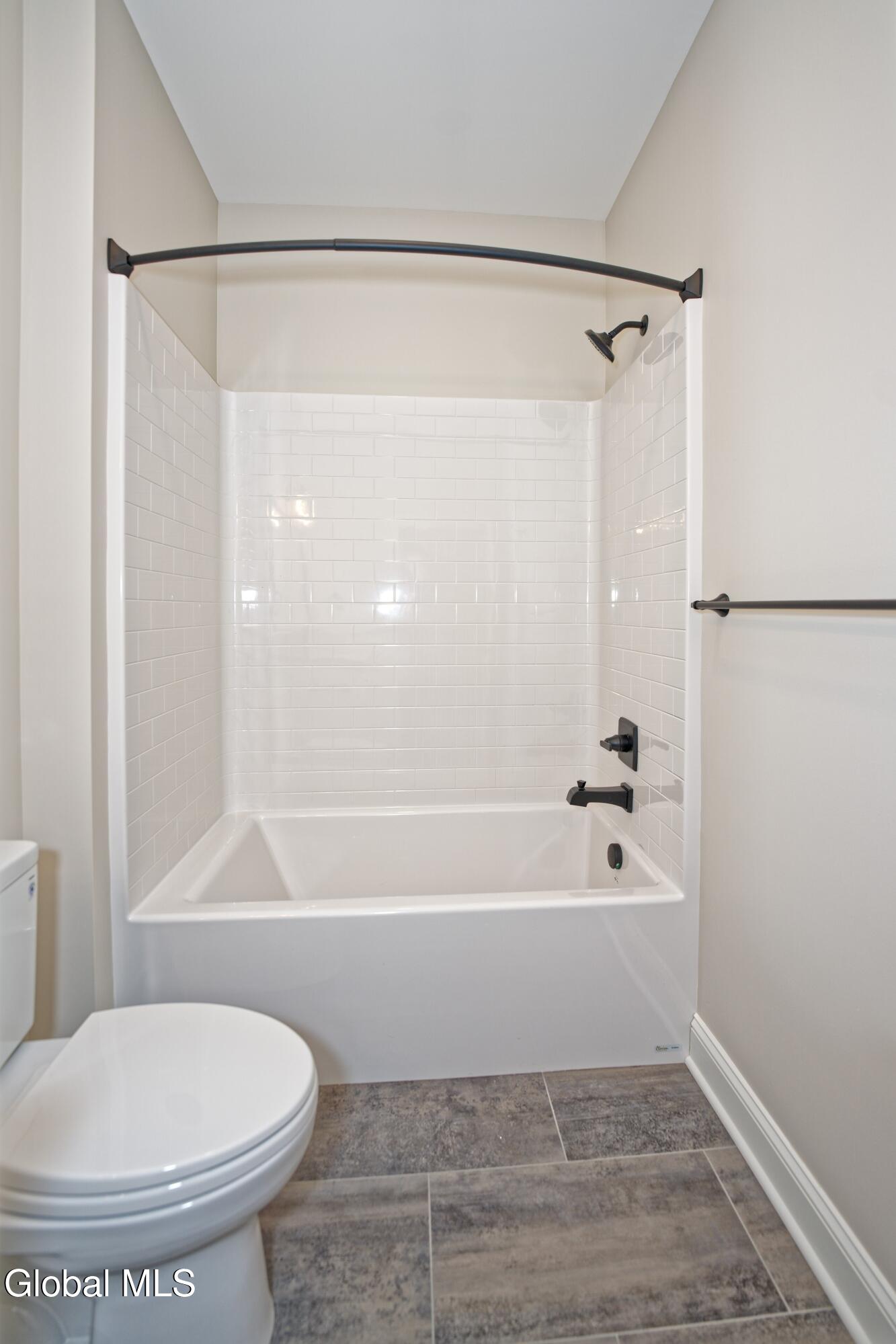 Saratoga Springs, New York 12866, United States, 4 Bedrooms Bedrooms, ,3 BathroomsBathrooms,Residential,Active,140186