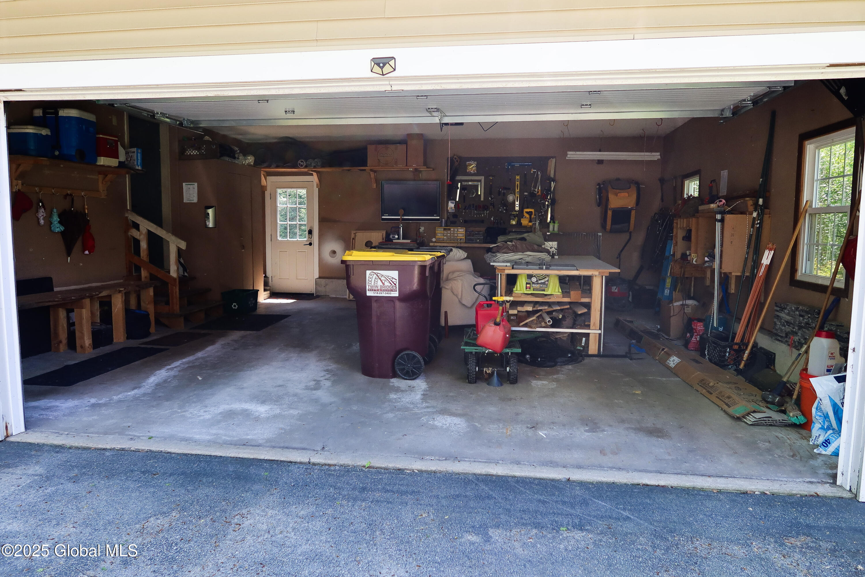 5 Moon Drive, Saratoga Springs, New York image 44