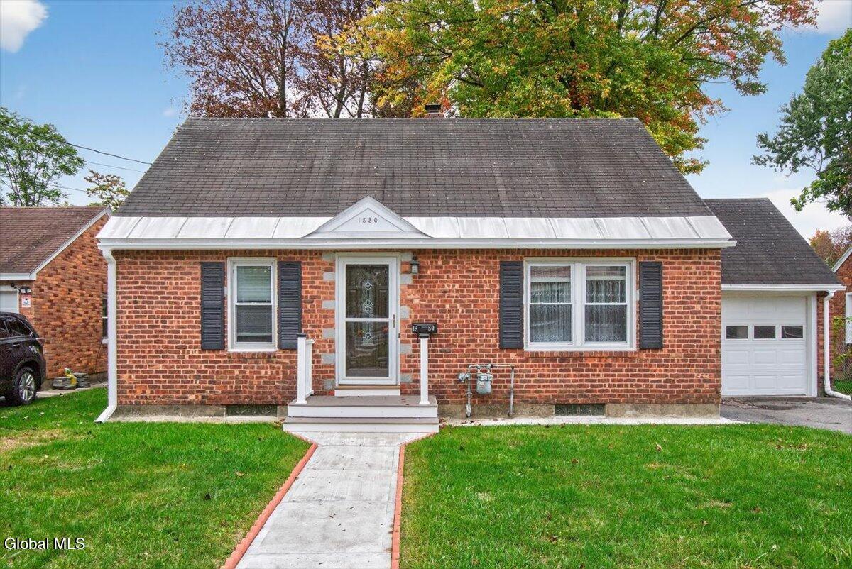 Schenectady, New York 12306, United States, 4 Bedrooms Bedrooms, ,1 BathroomBathrooms,Residential,Active,229935