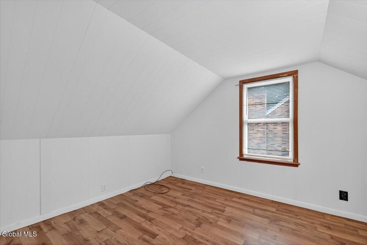 Schenectady, New York 12306, United States, 4 Bedrooms Bedrooms, ,1 BathroomBathrooms,Residential,Active,229935