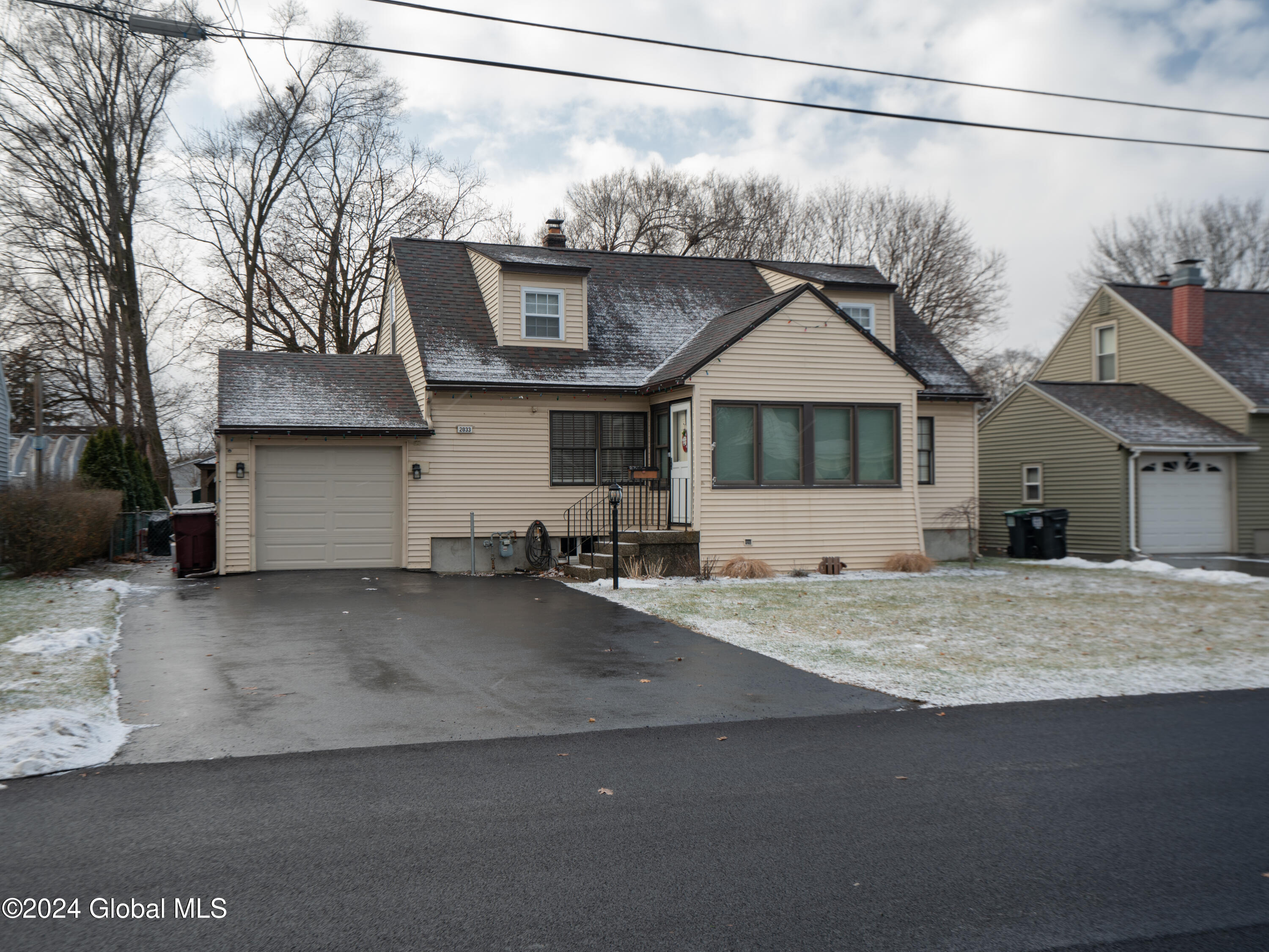 2033 Careleon Road, Schenectady, New York image 41