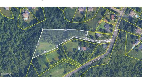 Photo of 125 Solarview Lane, Guilderland, NY 12159 (MLS # 202614482)