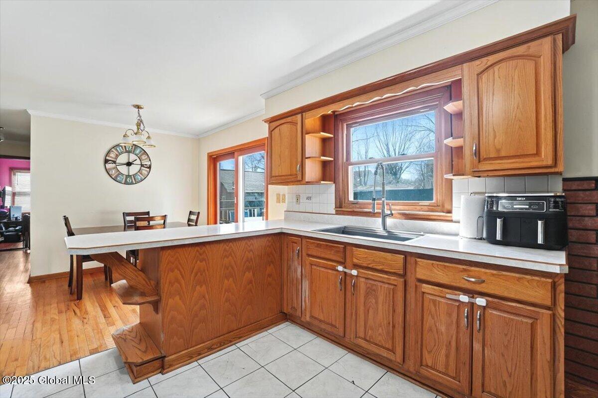400 Baker Avenue, Cohoes, New York image 12