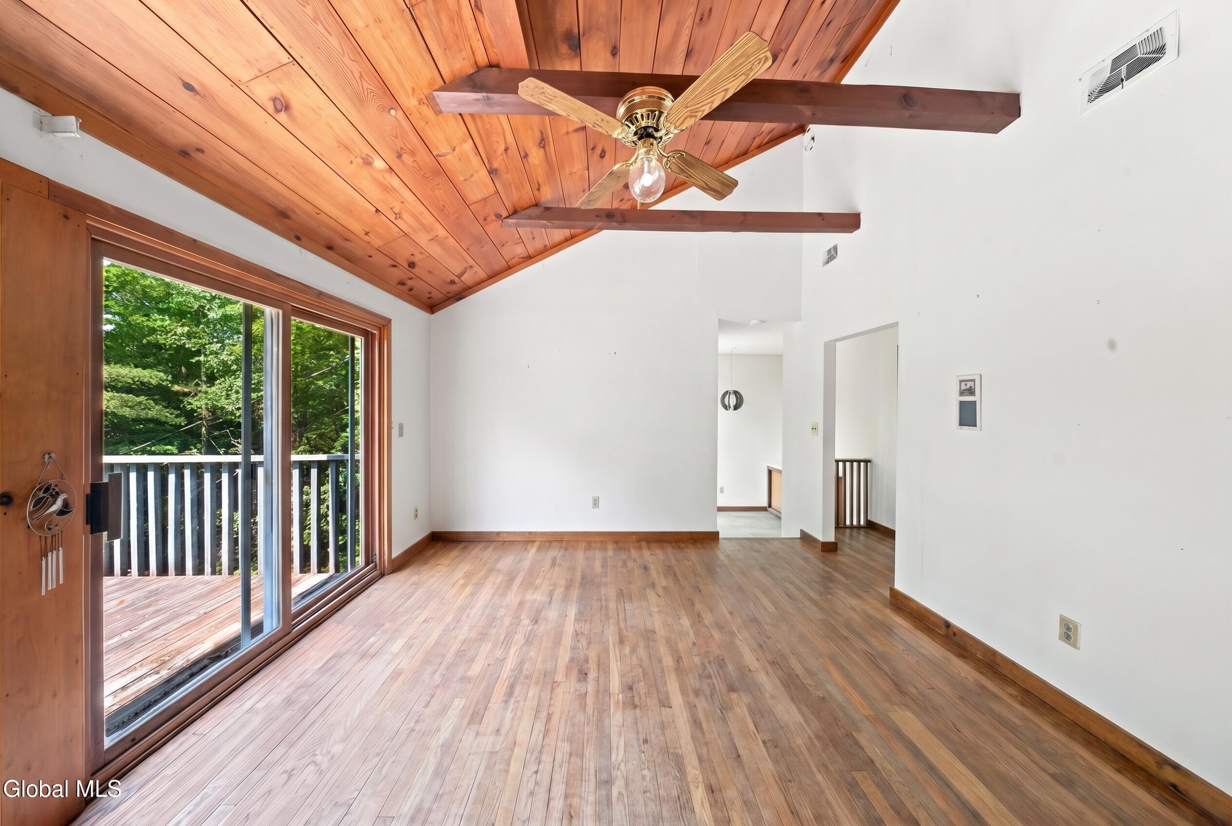 3312 E Schroon River Road