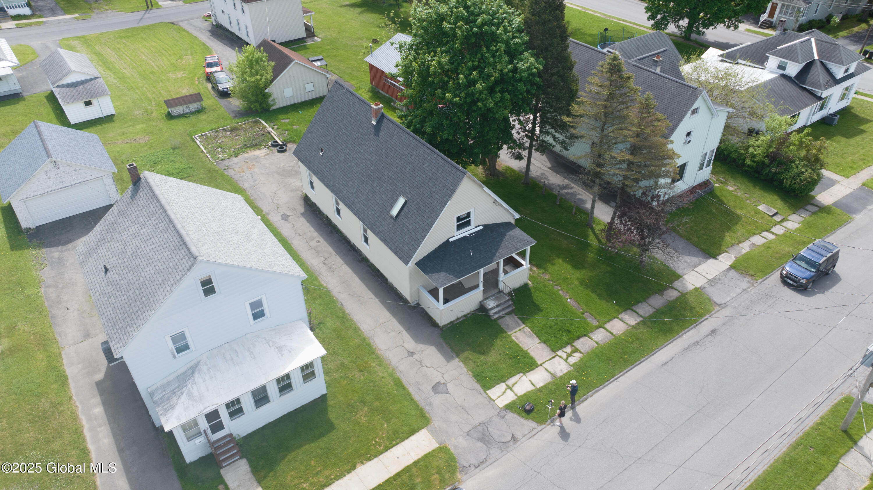8 Rosewood Avenue, Johnstown, New York image 2