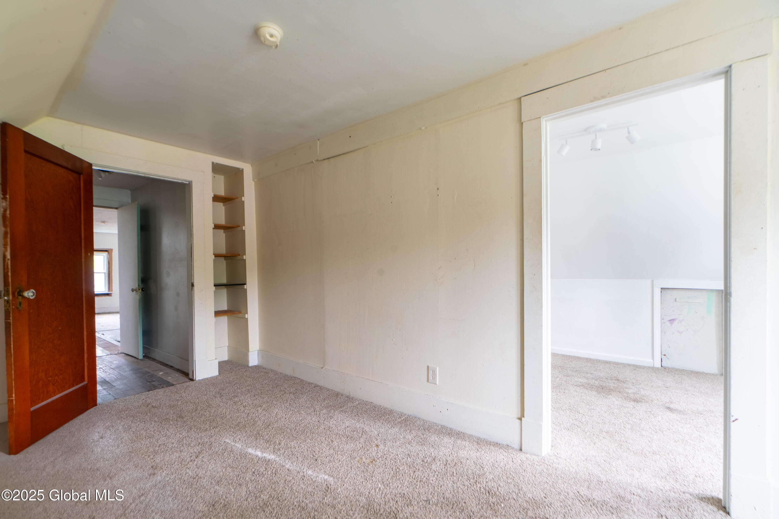 8 Rosewood Avenue, Johnstown, New York image 34