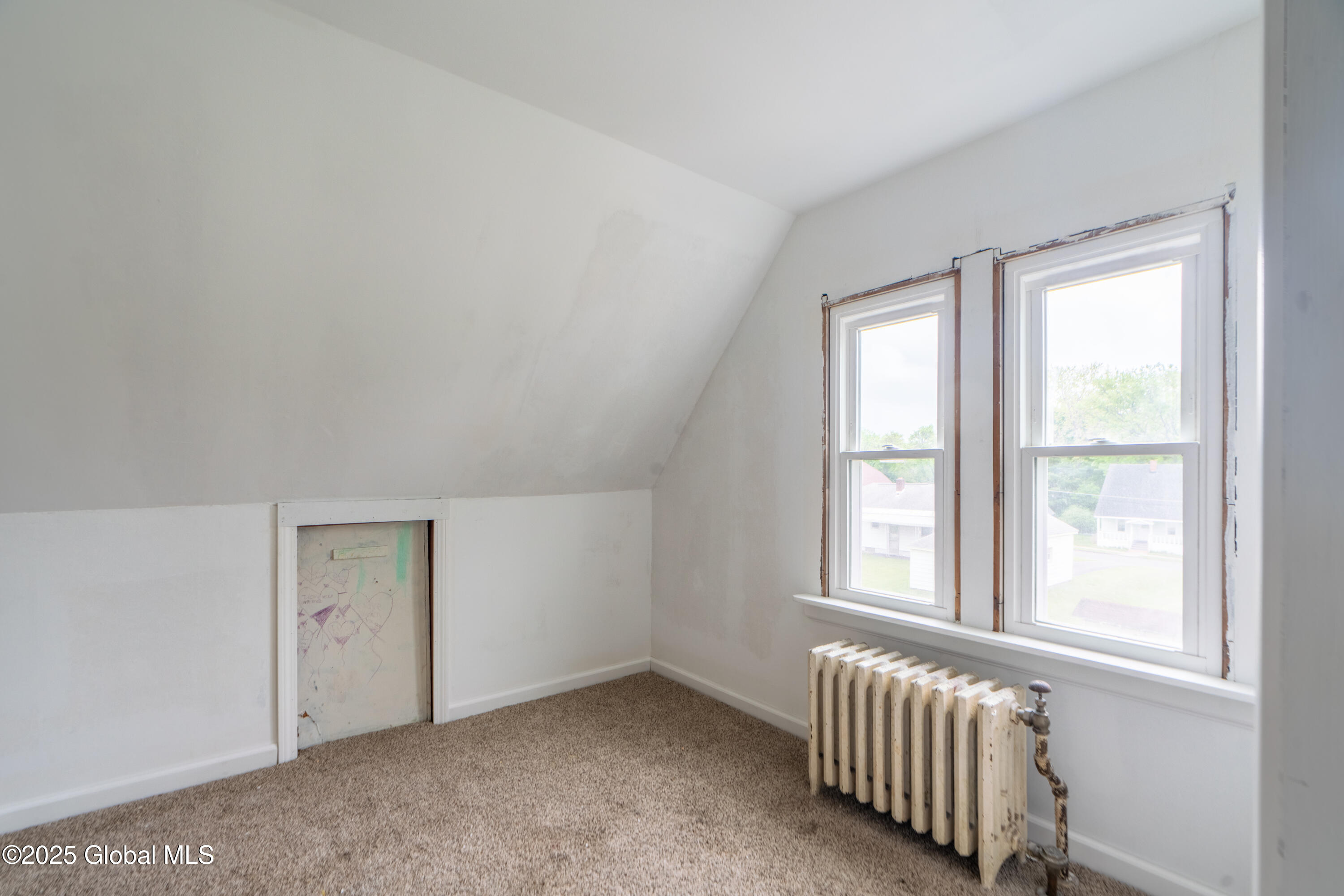 8 Rosewood Avenue, Johnstown, New York image 29