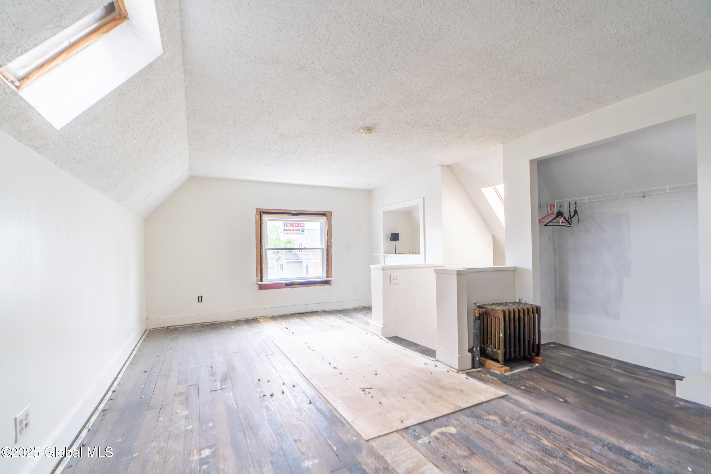 8 Rosewood Avenue, Johnstown, New York image 32