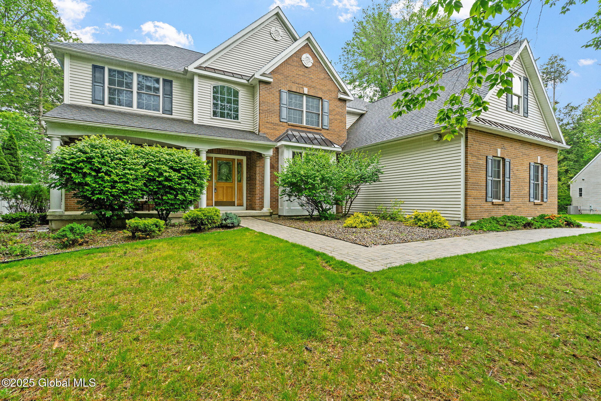 6004 Queen Mary Court, Schenectady, New York image 1