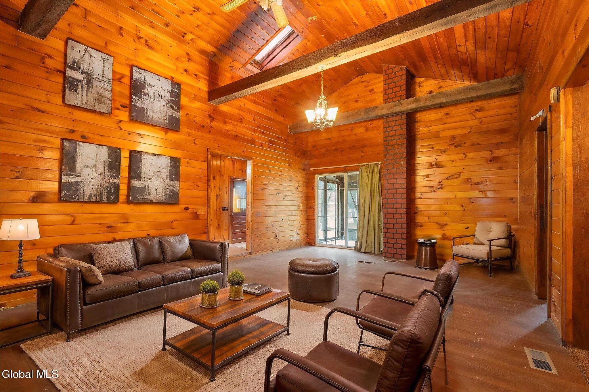 941 W Richmondville Road