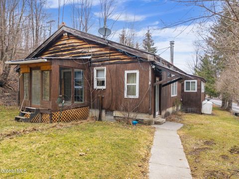 Photo of 941 W Richmondville Road, Cobleskill, NY 12043 (MLS # 202613990)