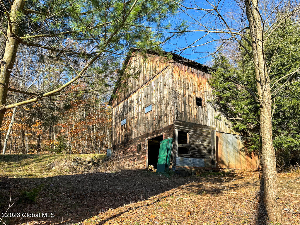 1515 Bay Road, Queensbury, New York image 17