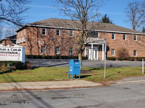 Photo of 1719 Central Avenue, Colonie, NY 12205 (MLS # 202329691)
