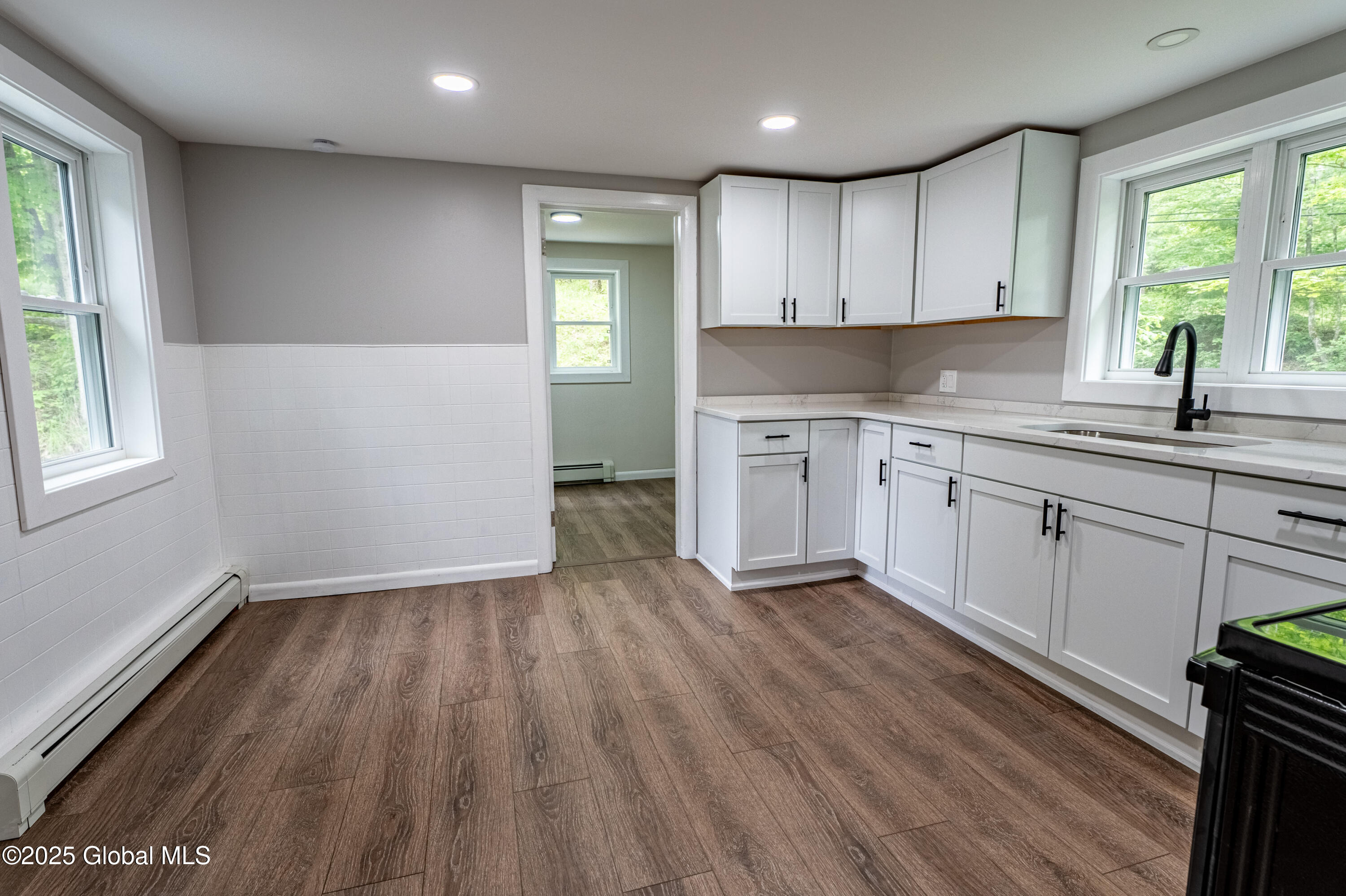 13 Camel Hill Road, Troy, New York image 16