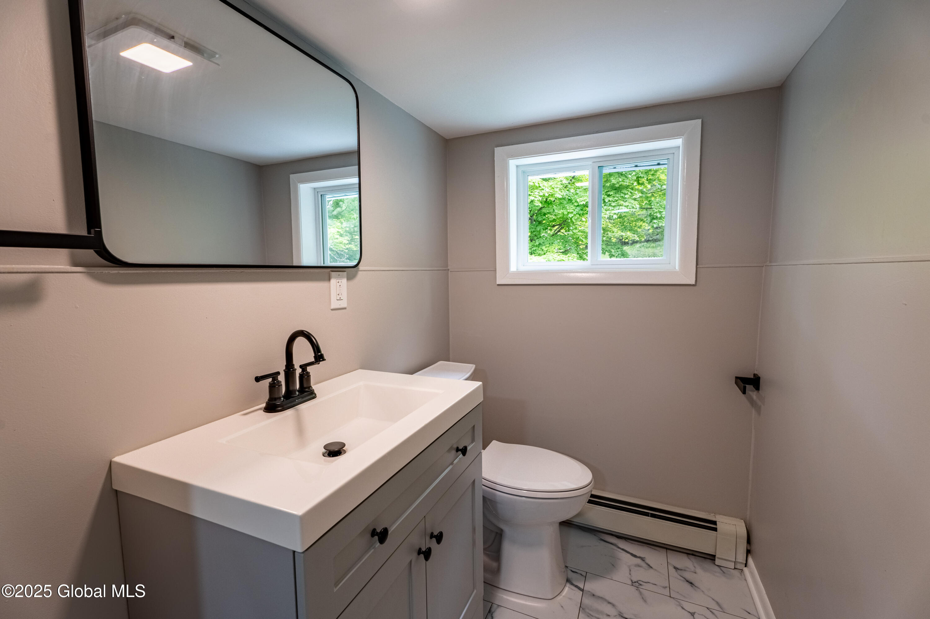 13 Camel Hill Road, Troy, New York image 17