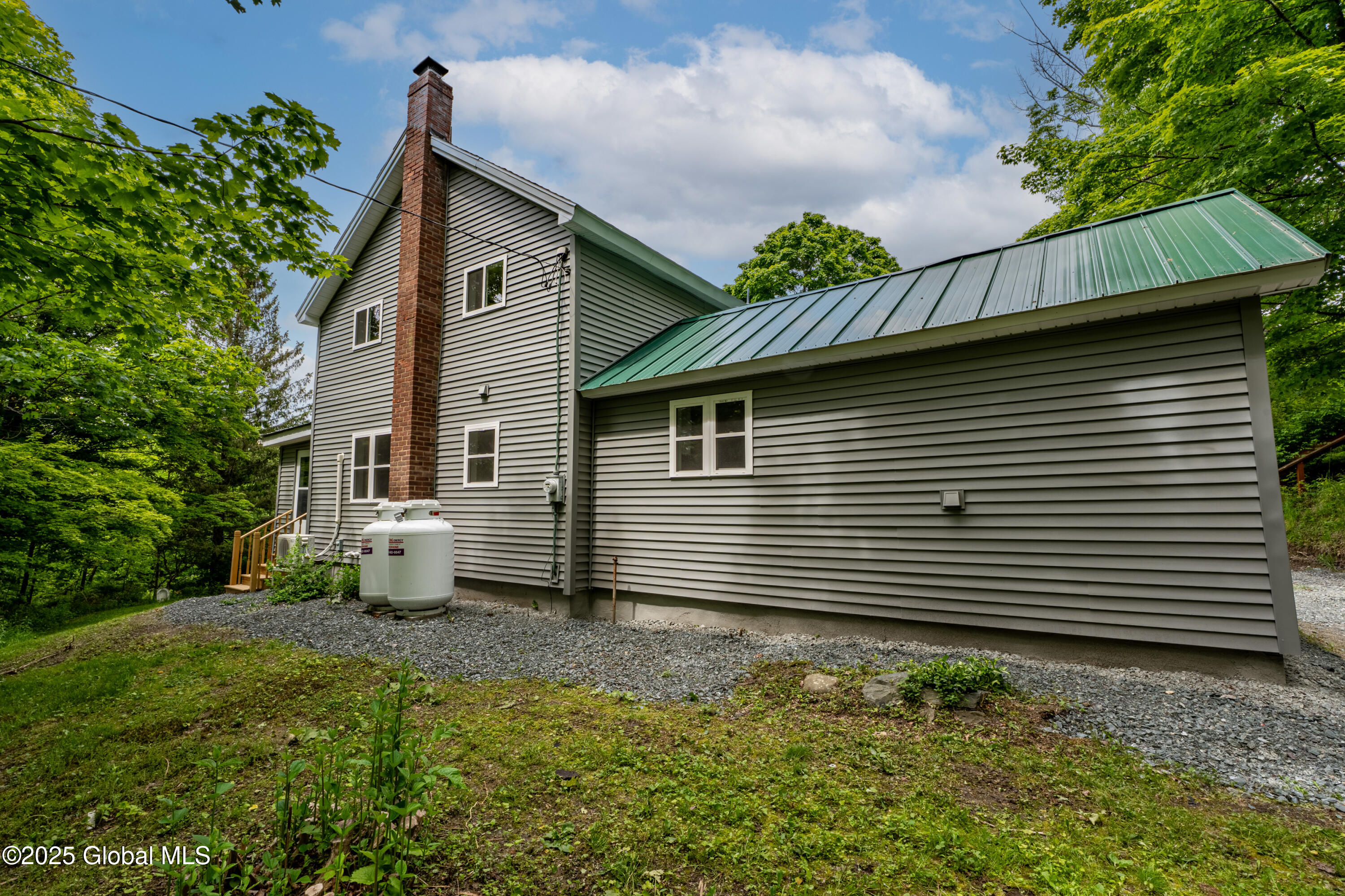 13 Camel Hill Road, Troy, New York image 2