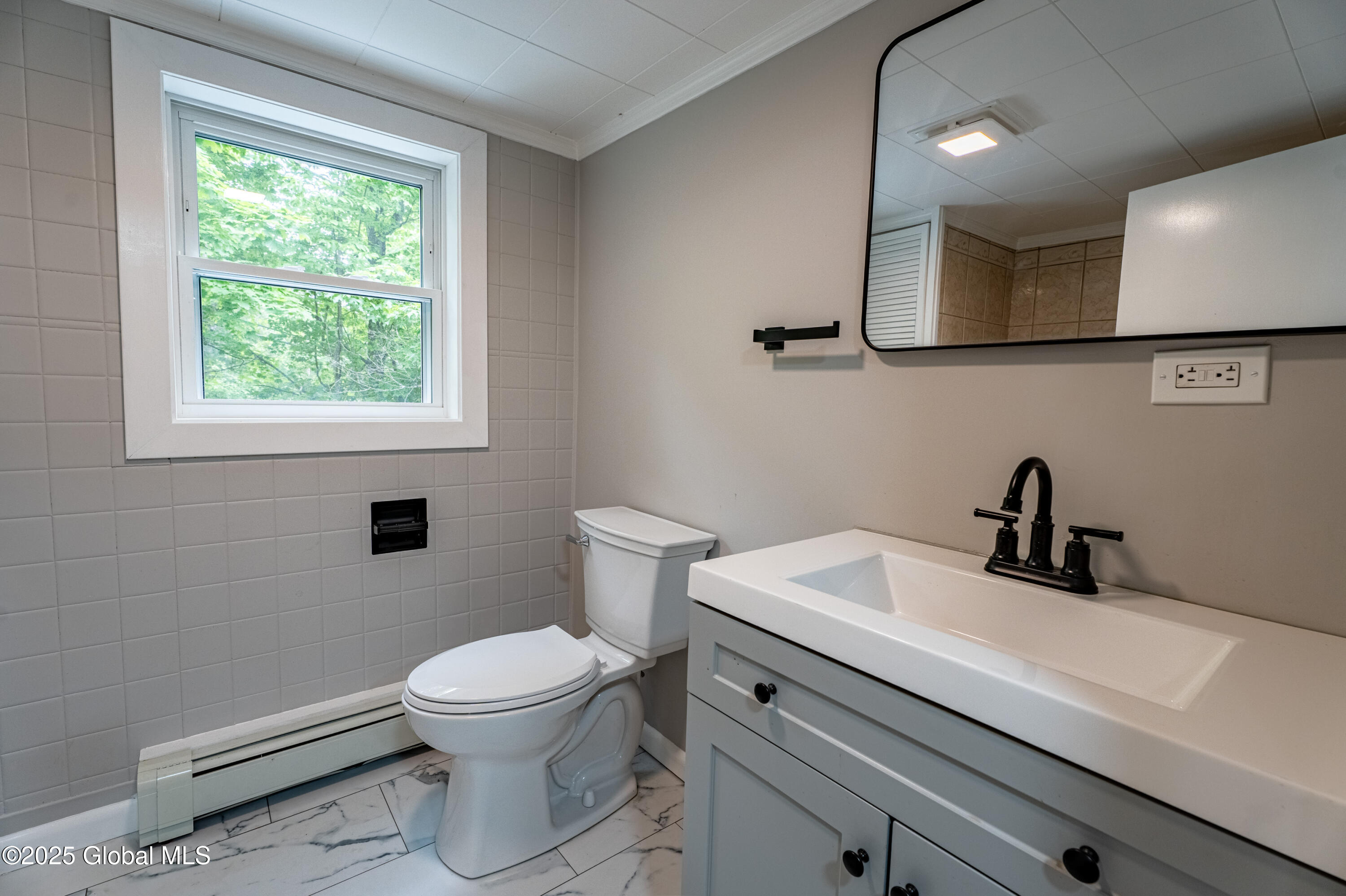 13 Camel Hill Road, Troy, New York image 18