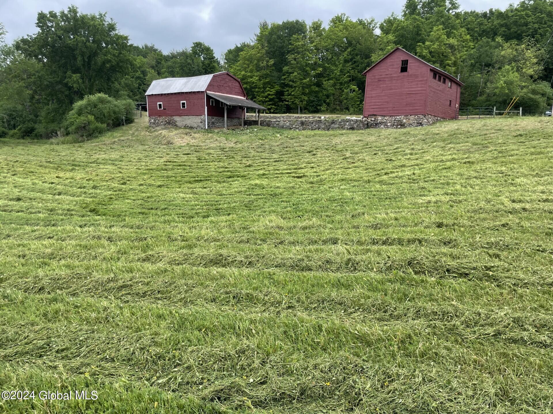 9 Hinds Road, Argyle, New York image 1