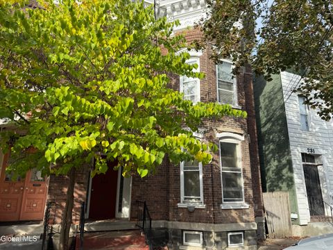 Photo of 229 Green Street, Schenectady, NY 12305 (MLS # 202615473)