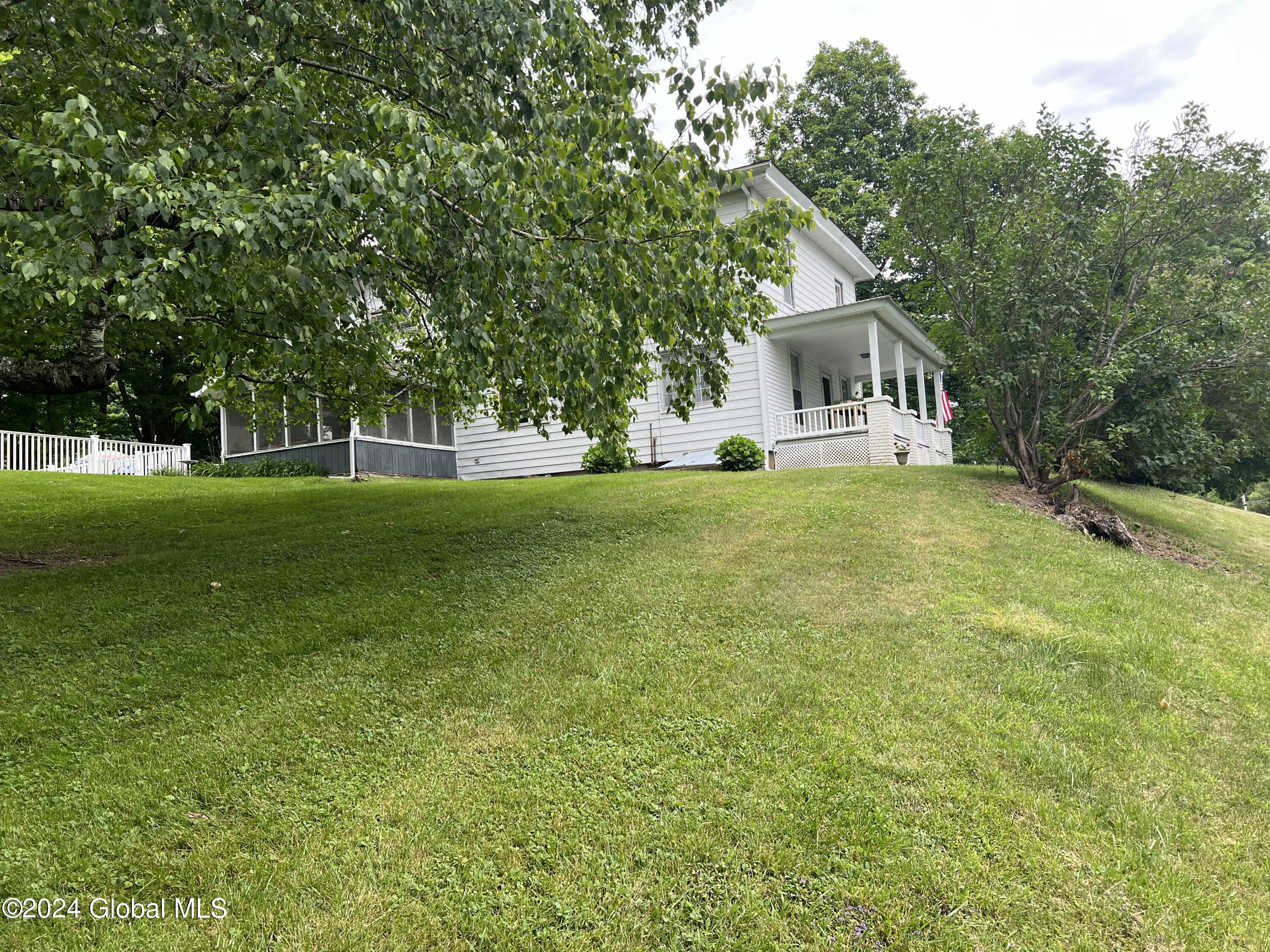 7 Dayton Hill Road Rd, Middle Granville, New York image 3