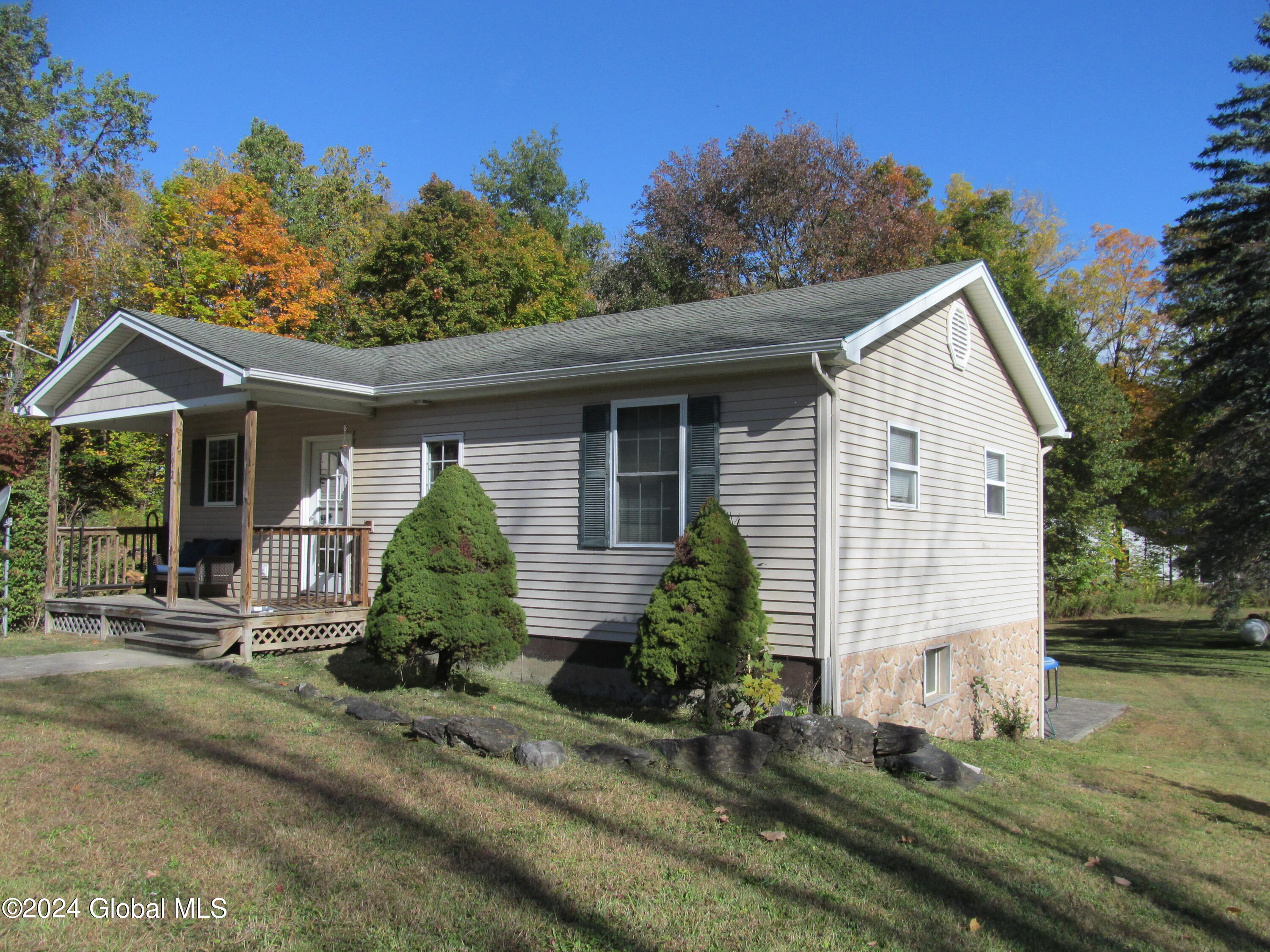 192 Marlboro Country Road, Hartford, New York image 3